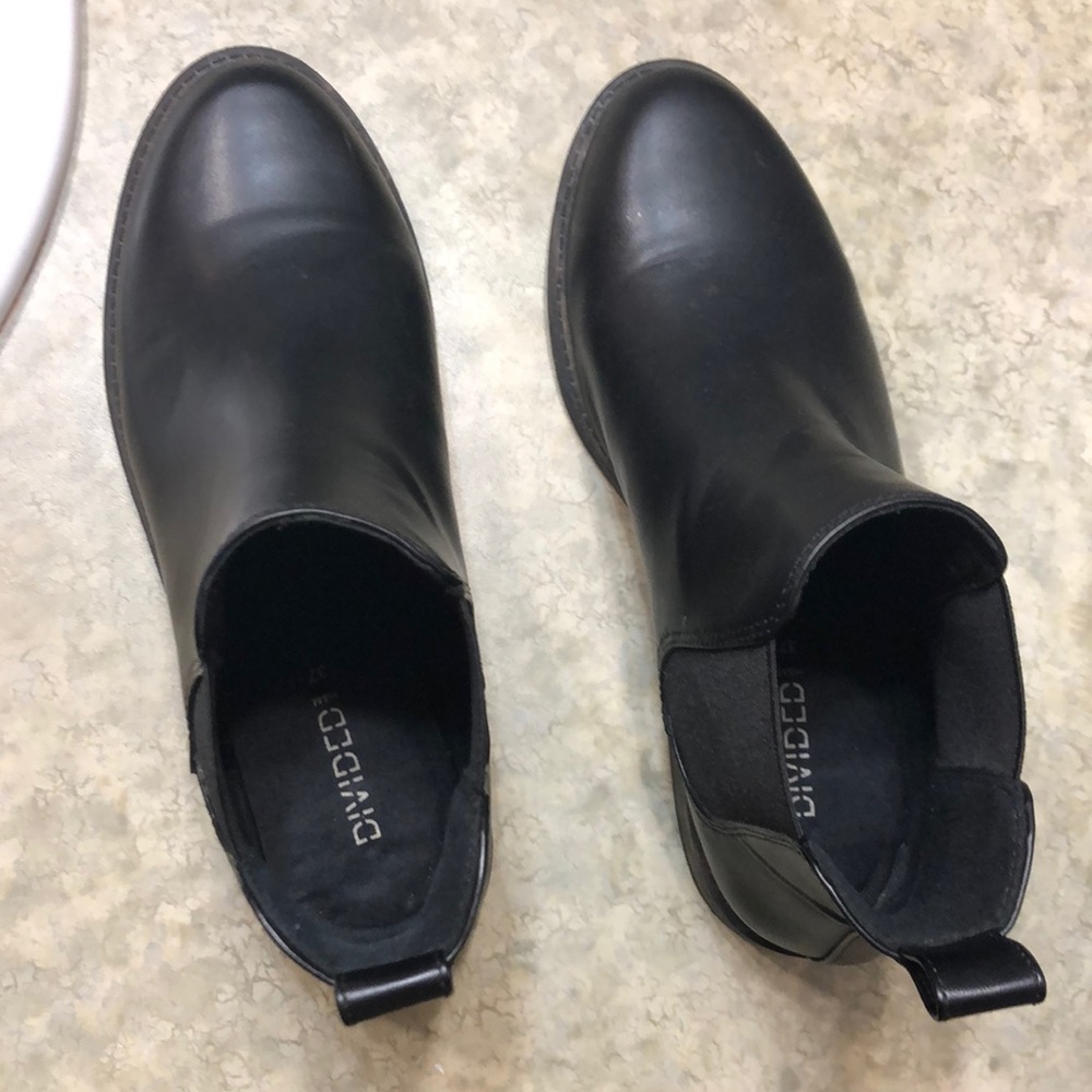 H&M Black Faux Leather Chelsea Boots